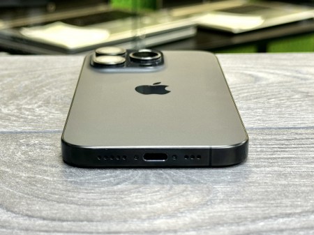 Iphone 15 Pro Black 5